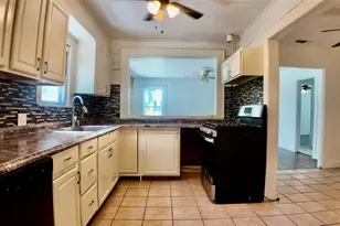 417 Corry A Edwards Dr, Kennedale, TX 76060 - Photo 13
