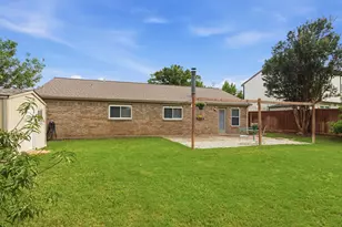 2627 Bayberry Ln, Euless, TX 76039 - Photo 23
