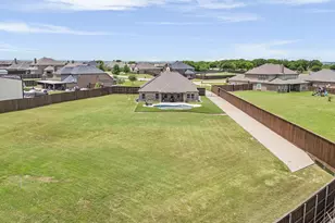 3620 Laurenwood Dr, Crowley, TX 76036 - Photo 33