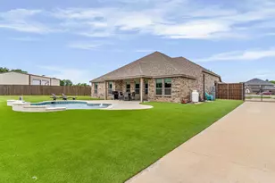 3620 Laurenwood Dr, Crowley, TX 76036 - Photo 31