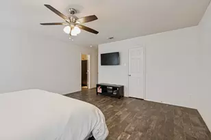 1300 Elkford Ln, Fort Worth, TX 76247 - Photo 15