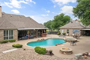 805 Mallard Pointe Dr, Granbury, TX 76049 - Photo 39
