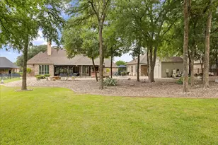 805 Mallard Pointe Dr, Granbury, TX 76049 - Photo 33