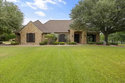 805 Mallard Pointe Drive, Granbury, TX 76049 - Photo 37