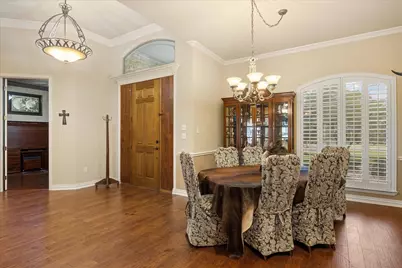 805 Mallard Pointe Drive, Granbury, TX 76049 - Photo 5