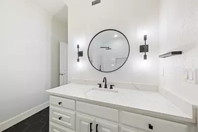 4133 Towne Green Circle, Addison, TX 75001 - Photo 27