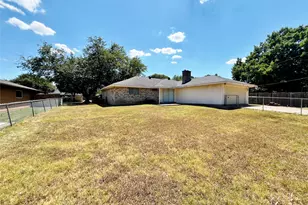 221 Connie Dr, DeSoto, TX 75115 - Photo 21