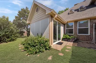 2909 Normandy Ct, Euless, TX 76039 - Photo 33