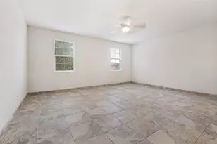 5891 Candlelight Ln, Grand Prairie, TX 75052 - Photo 21