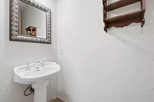 413 Collins St, Argyle, TX 76226 - Photo 11