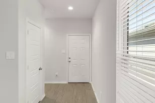 1713 Mdw Crst Dr, Aubrey, TX 76227 - Photo 3