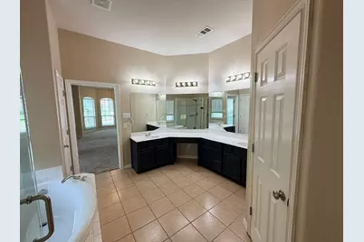 216 Flagstone Drive, Burleson, TX 76028 - Photo 23