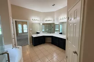 216 Flagstone Dr, Burleson, TX 76028 - Photo 23