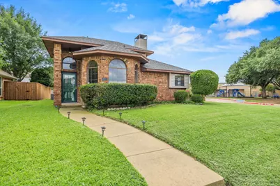 2060 Arbor Creek Drive #B, Carrollton, TX 75010 - Photo 9