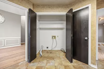 2060 Arbor Creek Drive #B, Carrollton, TX 75010 - Photo 11