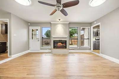 2060 Arbor Creek Drive #B, Carrollton, TX 75010 - Photo 3