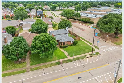 2060 Arbor Creek Drive #B, Carrollton, TX 75010 - Photo 29