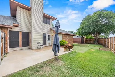 2060 Arbor Creek Drive #B, Carrollton, TX 75010 - Photo 33