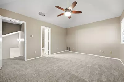 2060 Arbor Creek Drive #B, Carrollton, TX 75010 - Photo 19