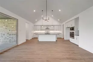 1011 Ashcroft Ln, Justin, TX 76247 - Photo 9