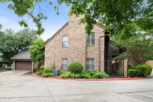 4241 Clear Lake Cir, Fort Worth, TX 76109 - Photo 3
