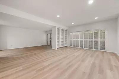 4241 Clear Lake Circle, Fort Worth, TX 76109 - Photo 9