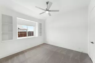 1133 Dove Hvn Dr, Justin, TX 76247 - Photo 11
