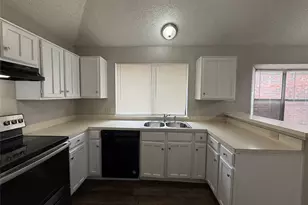 1715 Highgate Pl, Garland, TX 75044 - Photo 9