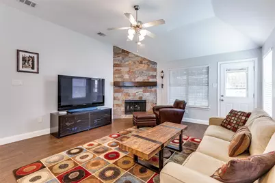 13355 Leather Strap Drive, Fort Worth, TX 76052 - Photo 5