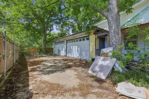 1111 Willow St, Grand Prairie, TX 75050 - Photo 21