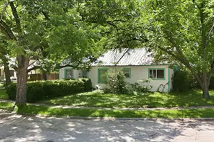 1111 Willow St, Grand Prairie, TX 75050 - Photo 25