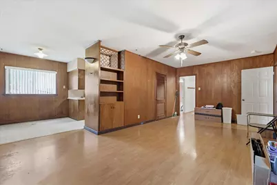 1111 Willow Street, Grand Prairie, TX 75050 - Photo 3