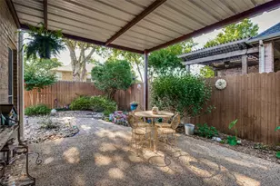 412 Hideaway Ct, Euless, TX 76039 - Photo 37