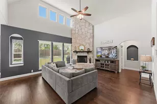 1114 Wrenwood Dr, Justin, TX 76247 - Photo 5