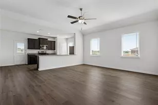945 Cawthorne Trl, Fort Worth, TX 76108 - Photo 5