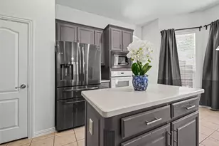 1729 Auburn Dr, Carrollton, TX 75007 - Photo 9