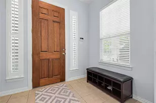 1729 Auburn Dr, Carrollton, TX 75007 - Photo 5