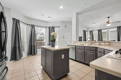 1729 Auburn Drive, Carrollton, TX 75007 - Photo 9