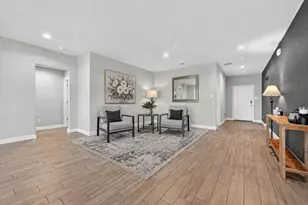 305 Sadie Ln, Burleson, TX 76028 - Photo 5