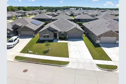 305 Sadie Lane, Burleson, TX 76028 - Photo 37