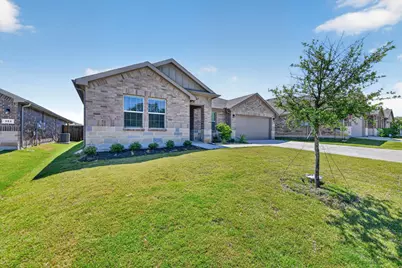305 Sadie Lane, Burleson, TX 76028 - Photo 3