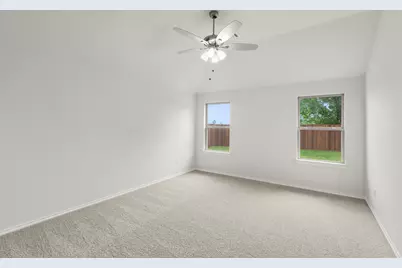 8108 Kingfisher Road, Pilot Point, TX 76258 - Photo 7