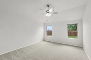 8108 Kingfisher Rd, Aubrey, TX 76227 - Photo 7