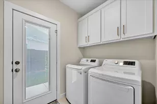 1018 Meadow Bend Loop N, Grapevine, TX 76051 - Photo 31