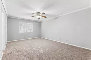 3716 Pinewood St, Bedford, TX 76021 - Photo 11