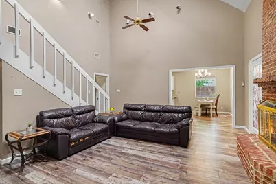 4917 Rockford Court, Arlington, TX 76017 - Photo 7