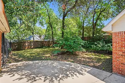 4917 Rockford Court, Arlington, TX 76017 - Photo 33