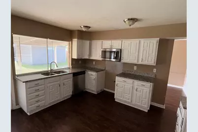 4625 Chalk Court, Grand Prairie, TX 75052 - Photo 11