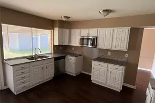 4625 Chalk Ct, Grand Prairie, TX 75052 - Photo 11