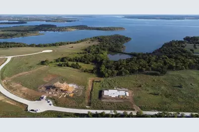 1040 Waters Edge Drive, Sanger, TX 76266 - Photo 3